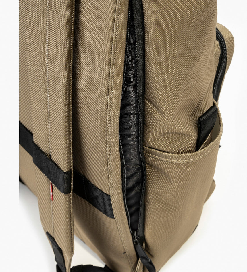 Levi's® Men's L-Pack Roll Top