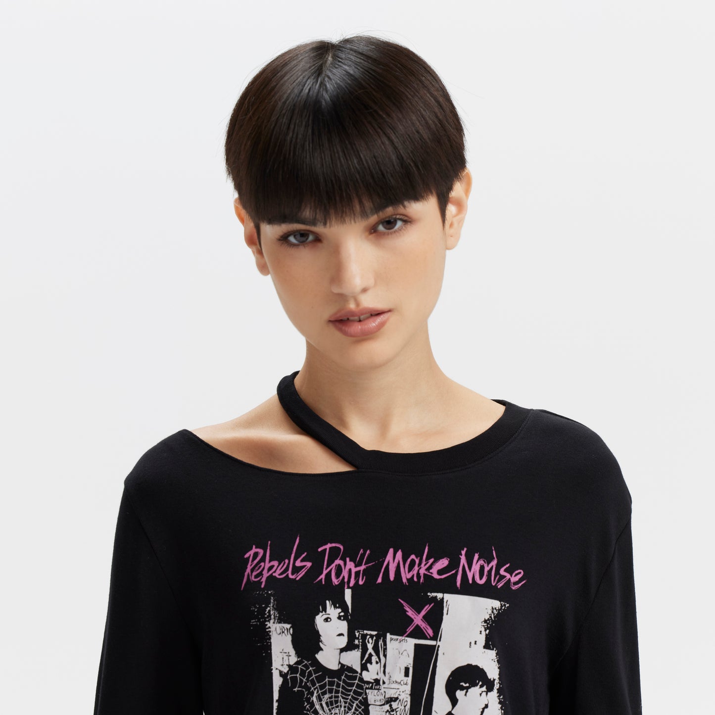 Levi's® Women's ROCK & ROLL Long Sleeve T-Shirt