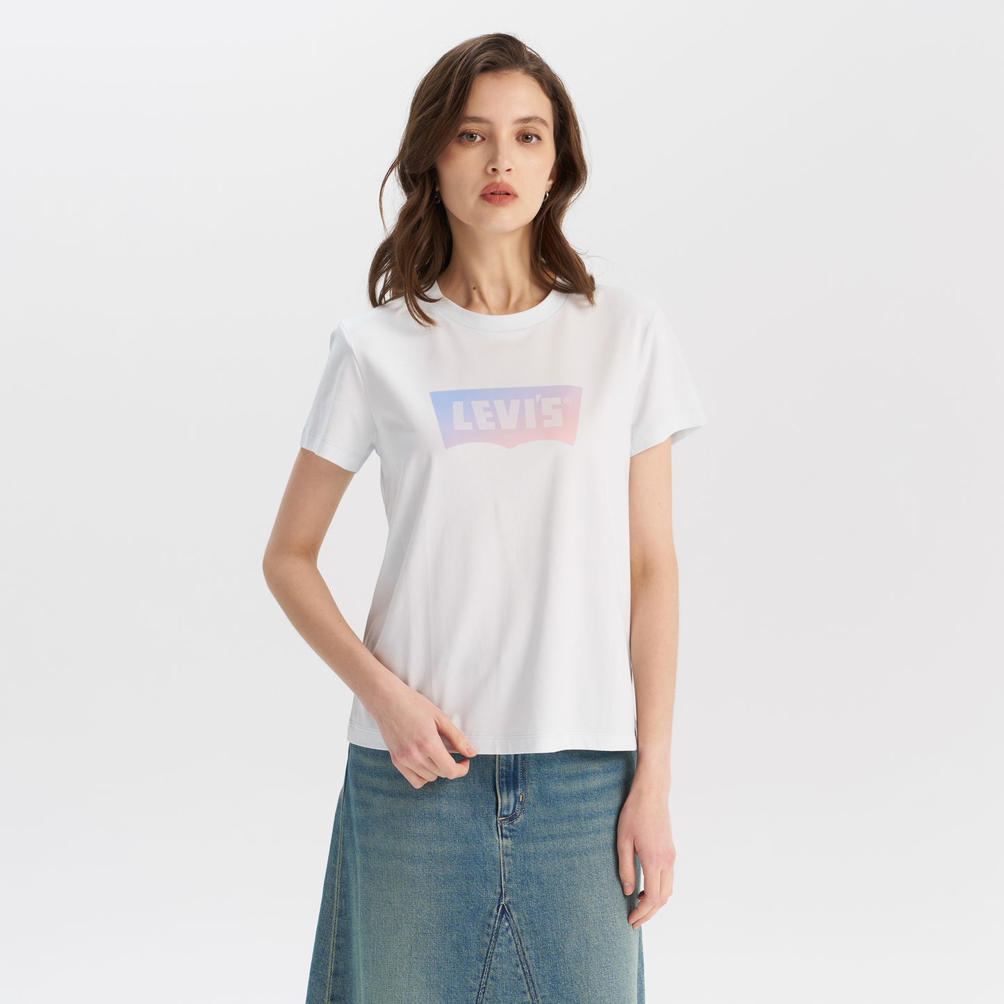 Levi’s® 圓領 漸層LOGO Tee|女裝