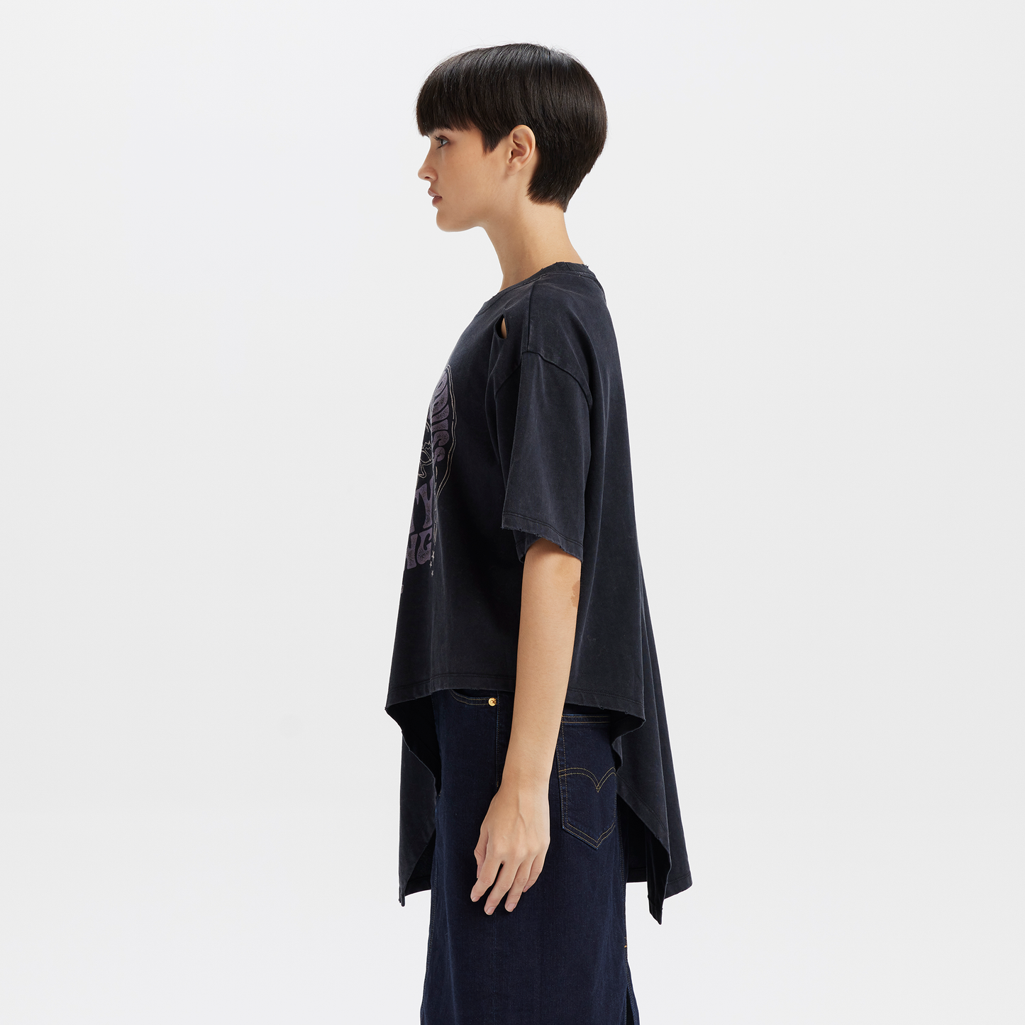 Levi’s® 特色破壞設計印花 短袖Tee| 女裝