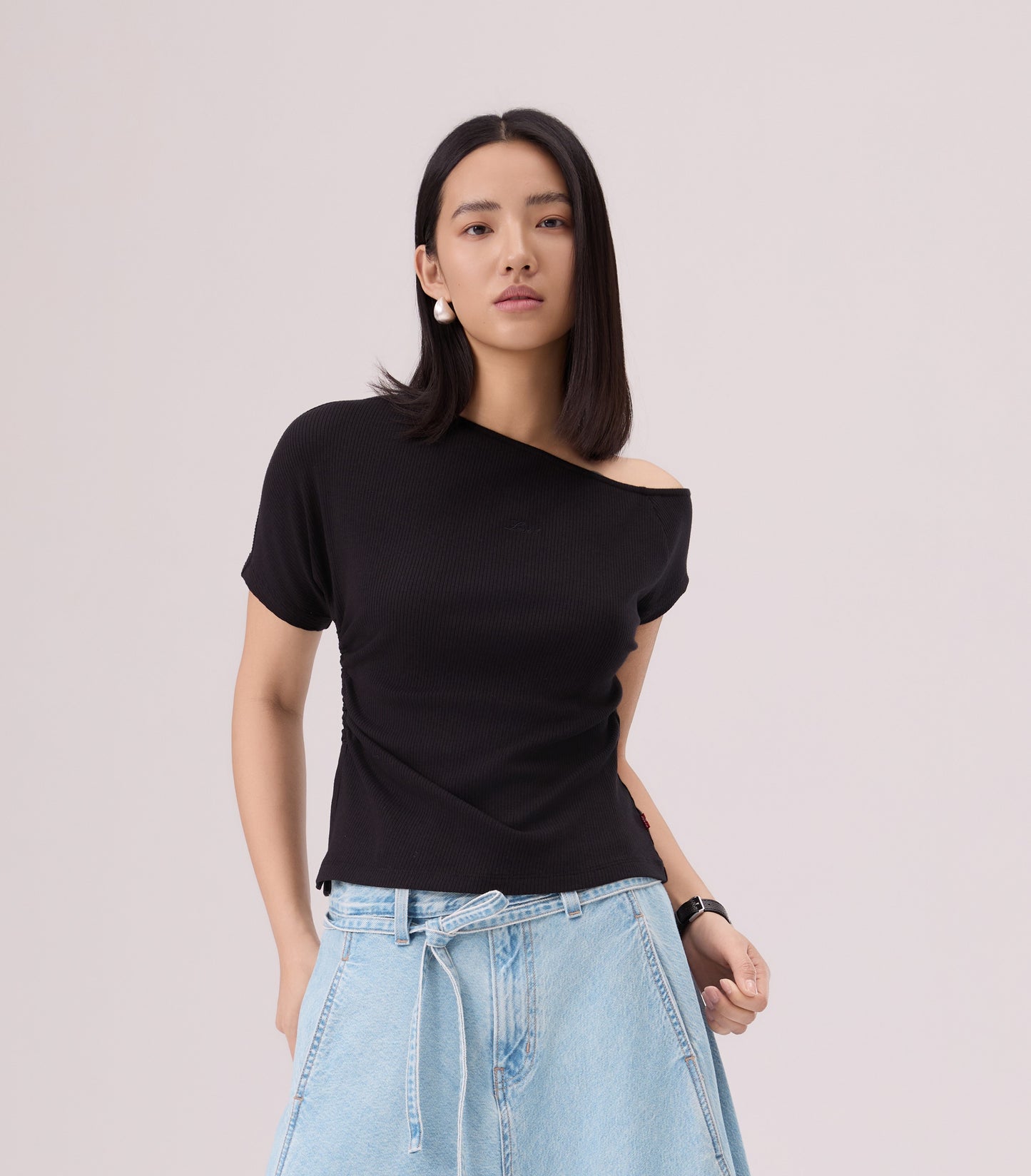 Levi's® 露肩 Rib T恤 | 女裝