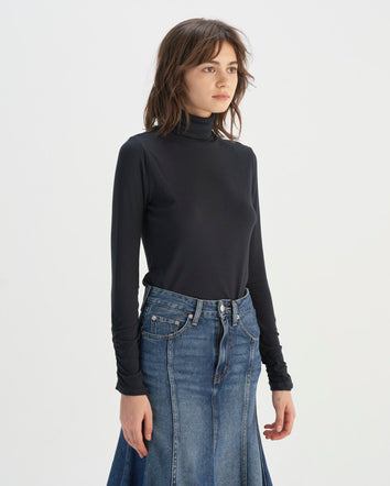 levi's® 黑色長袖高領上衣 | 女裝 001XT0000XS- Black  – Levi's 香港
