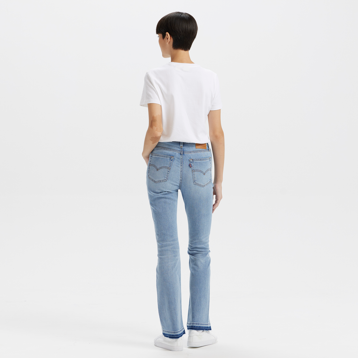 Levi’s® Women's 725™ High-Waisted Bootcut Jeans