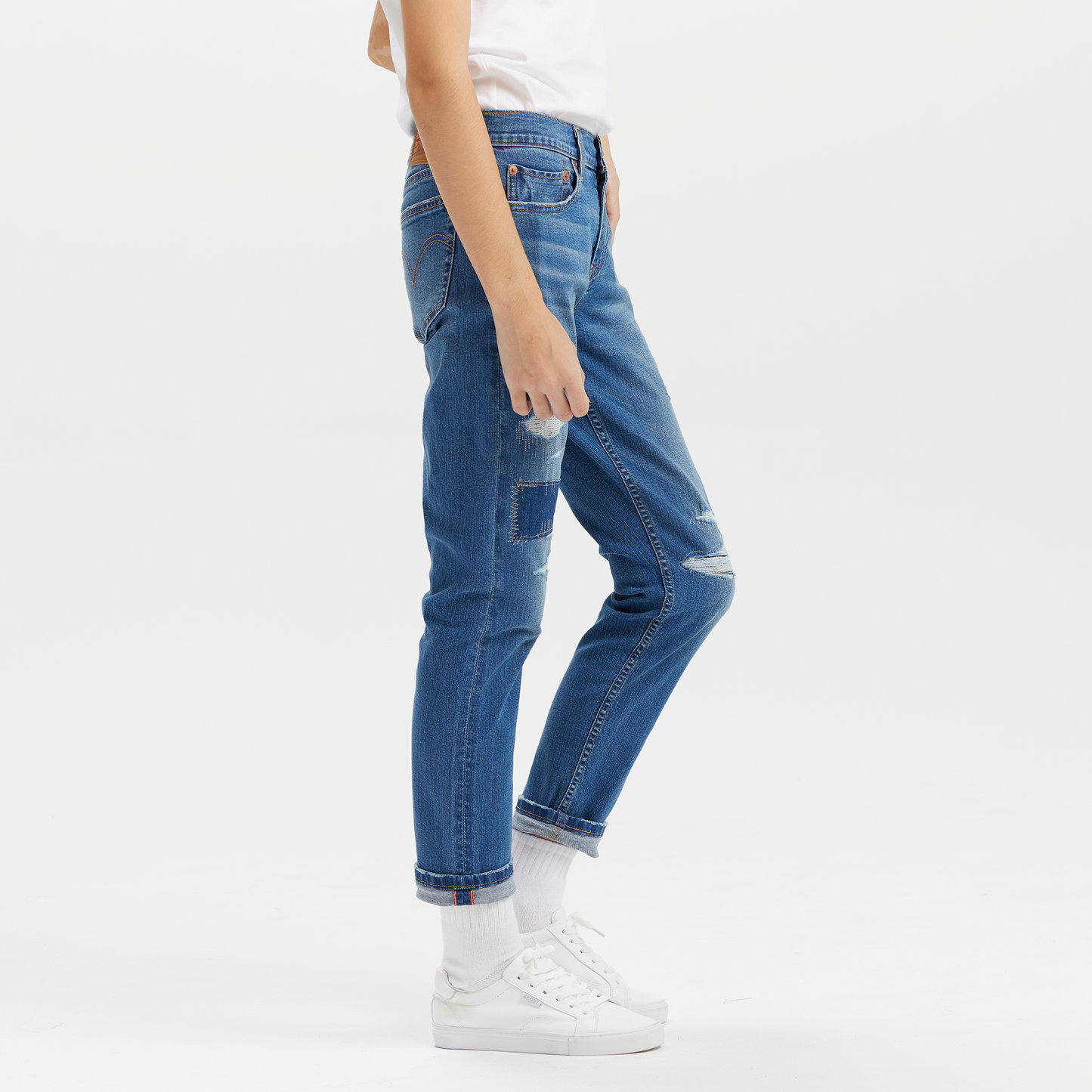 Levi’s® Boyfriend中腰錐形牛仔褲 | 女款