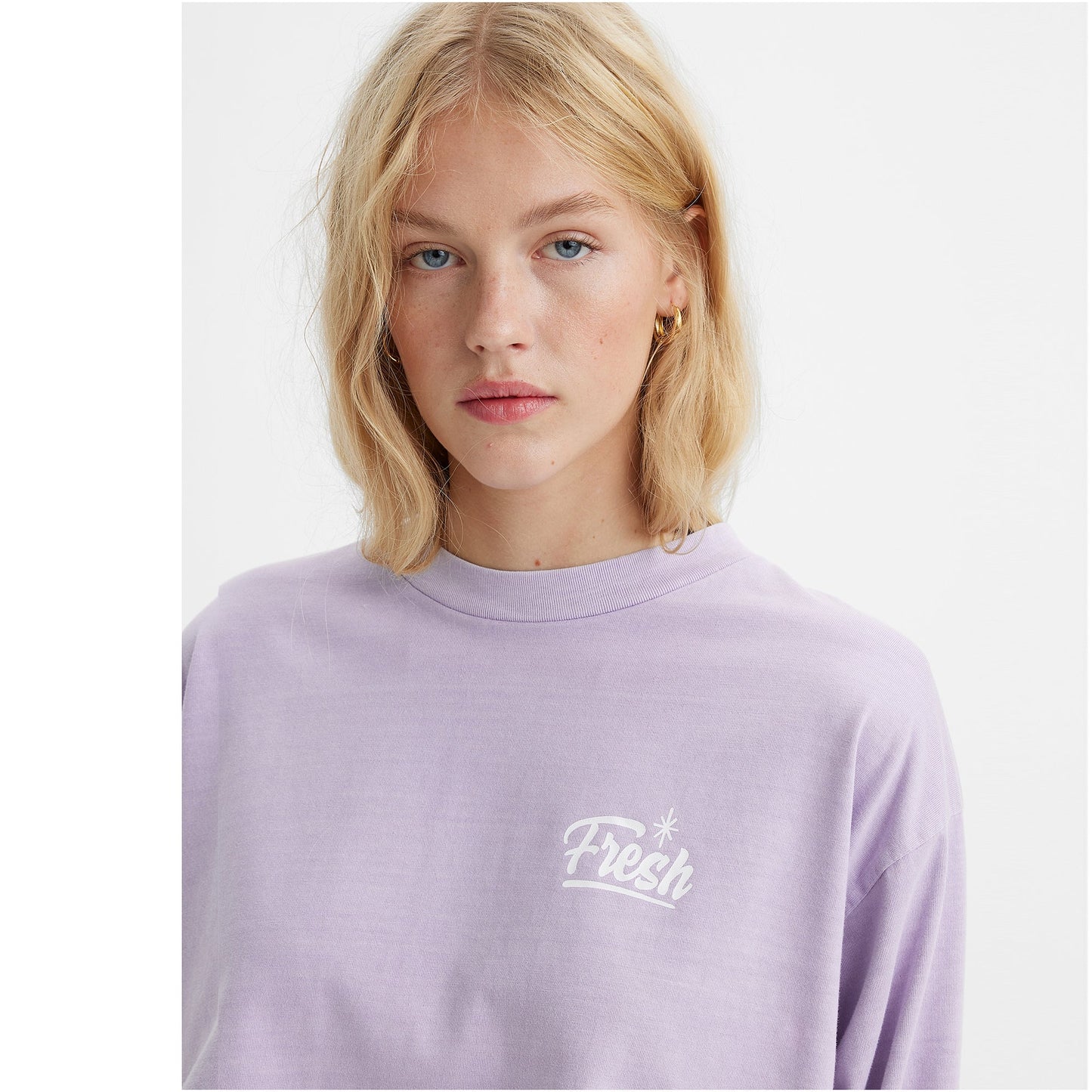 Levi's® Women's Graphic Long Sleeve Reese Cropped Tee