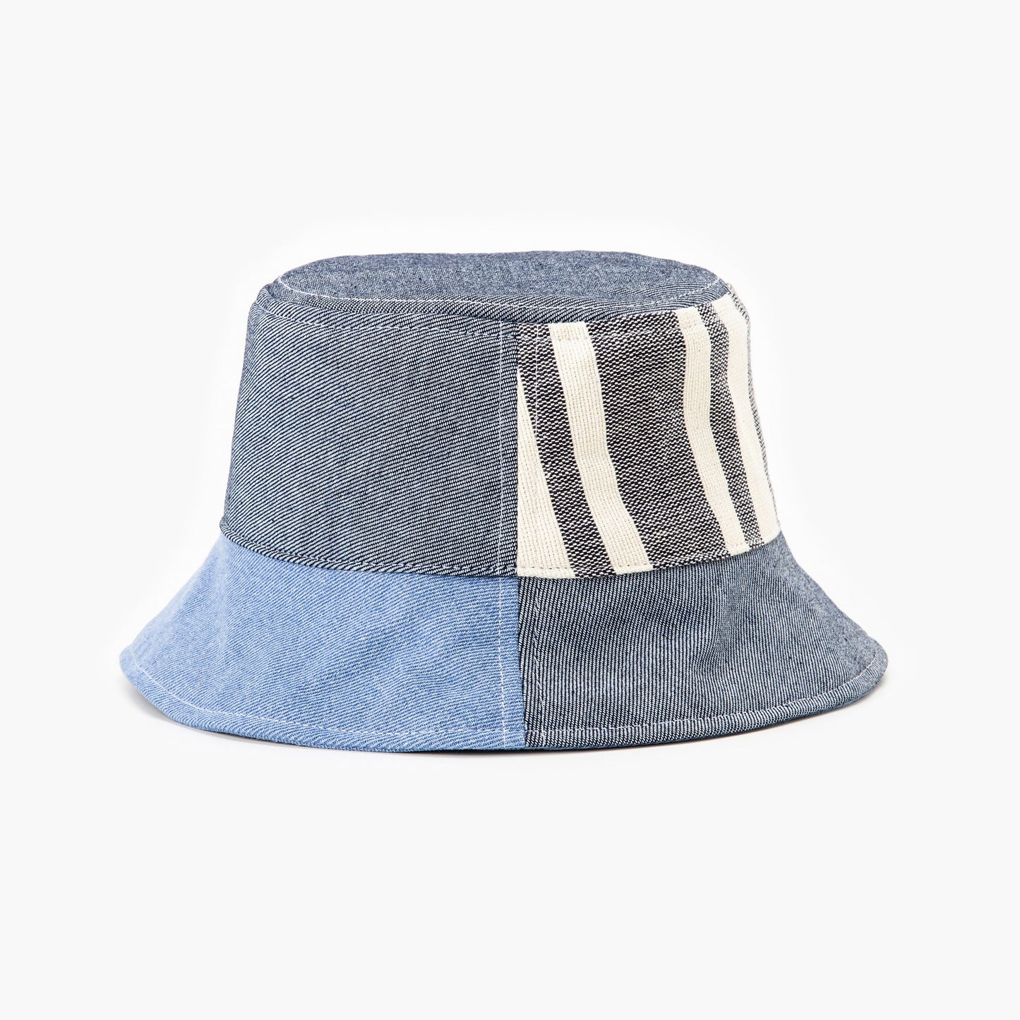 Levi's® Mercado Global Bucket Hat