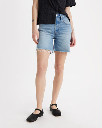 levi's® women's 501® mid-thigh shorts A9296000124- Light Indigo - Worn In  – Levi's Hong Kong