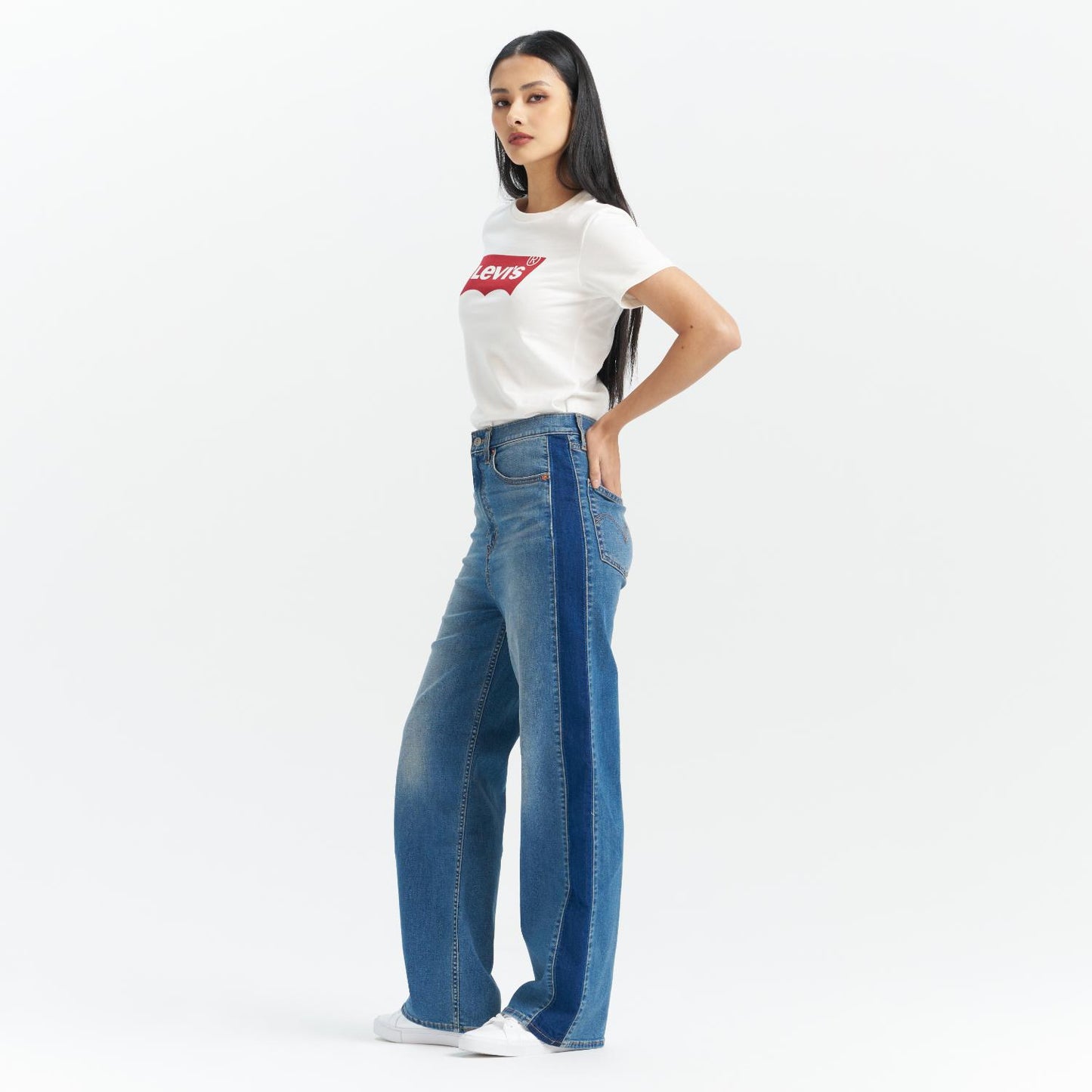 Levi’s® Performance Cool 高腰寬鬆直筒牛仔褲 |女裝