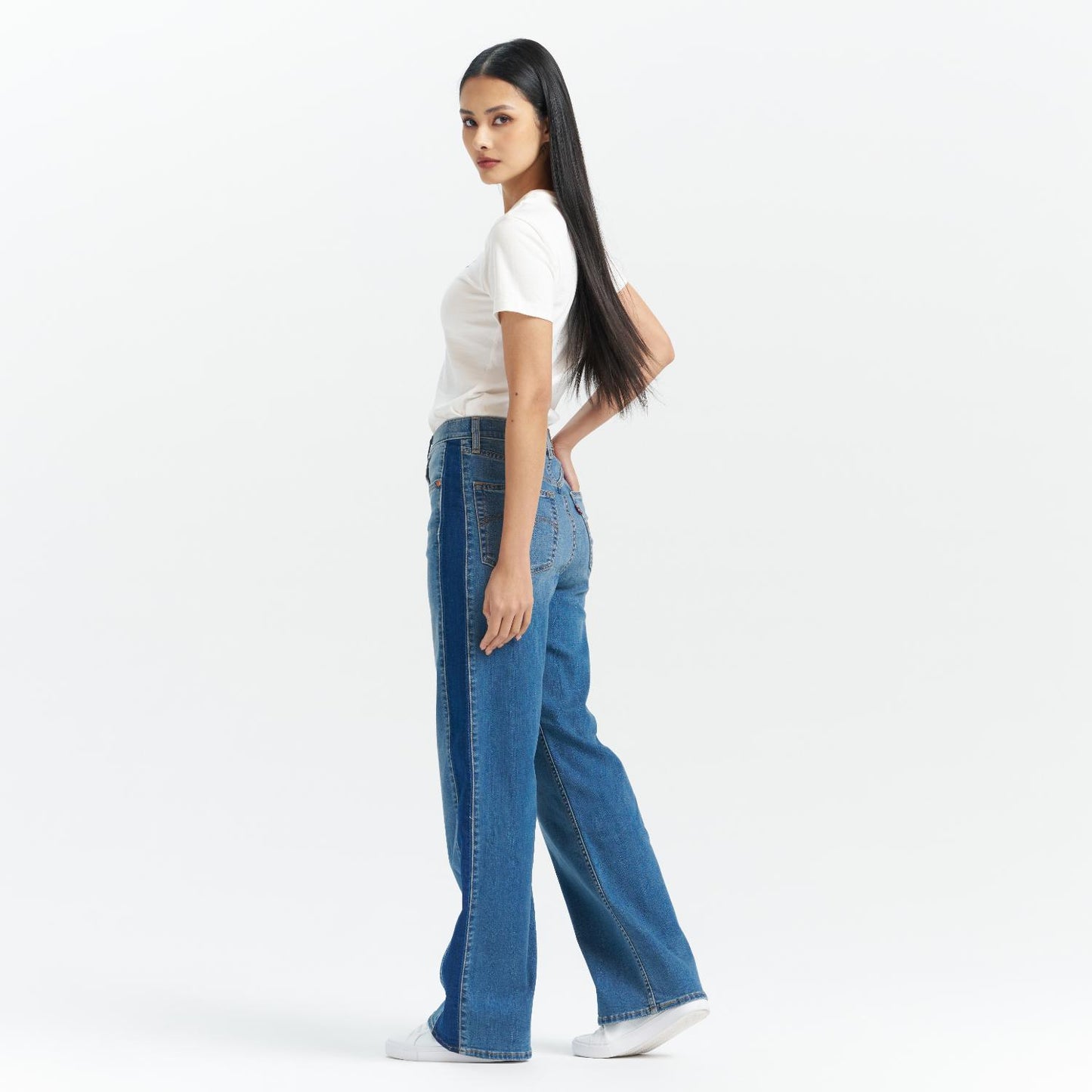 Levi’s® Performance Cool 高腰寬鬆直筒牛仔褲 |女裝