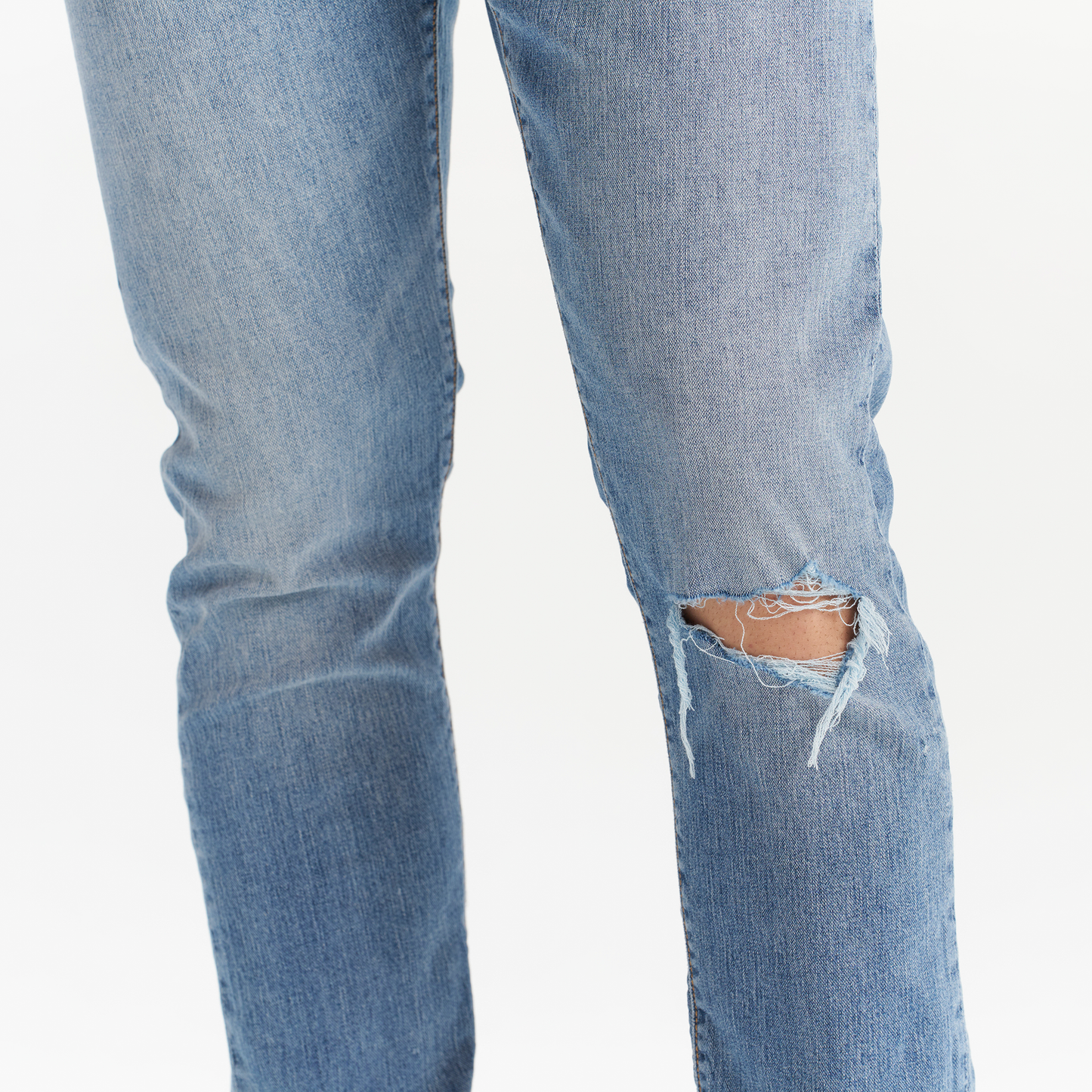 Levi’s® 512™ 低腰錐形牛仔褲 Performance Cool | 男裝