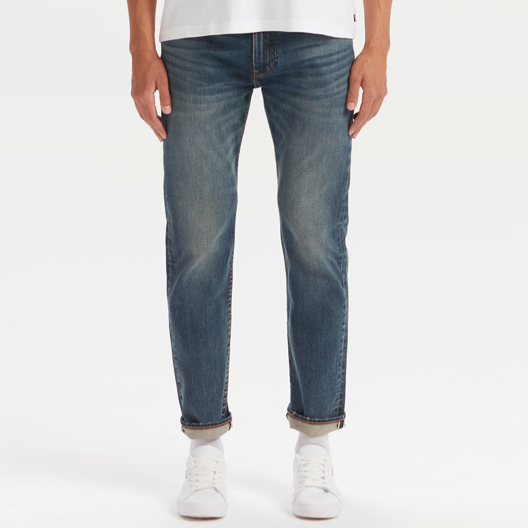 Levi’s® 502™ 中腰舒適錐形赤耳牛仔褲 | 男款