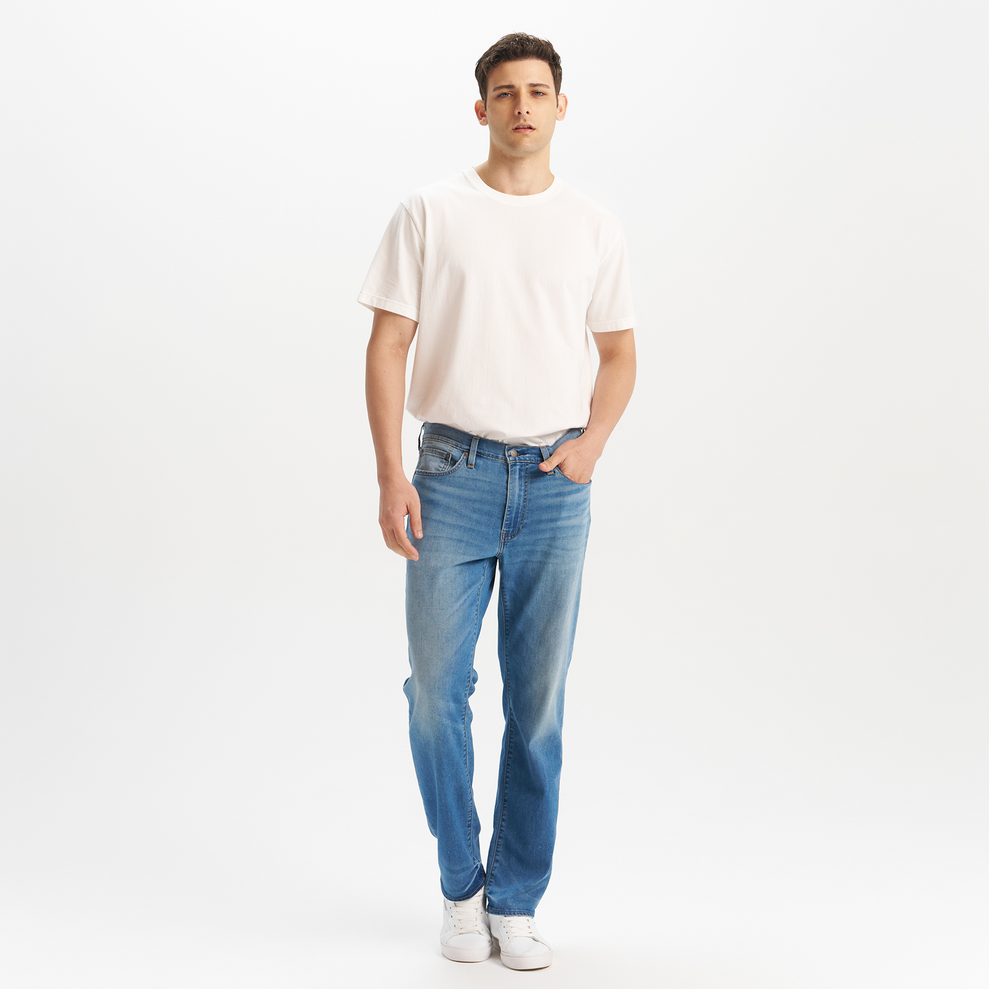 Levi’s® Men's 541™ Performance Cool Taper Jeans