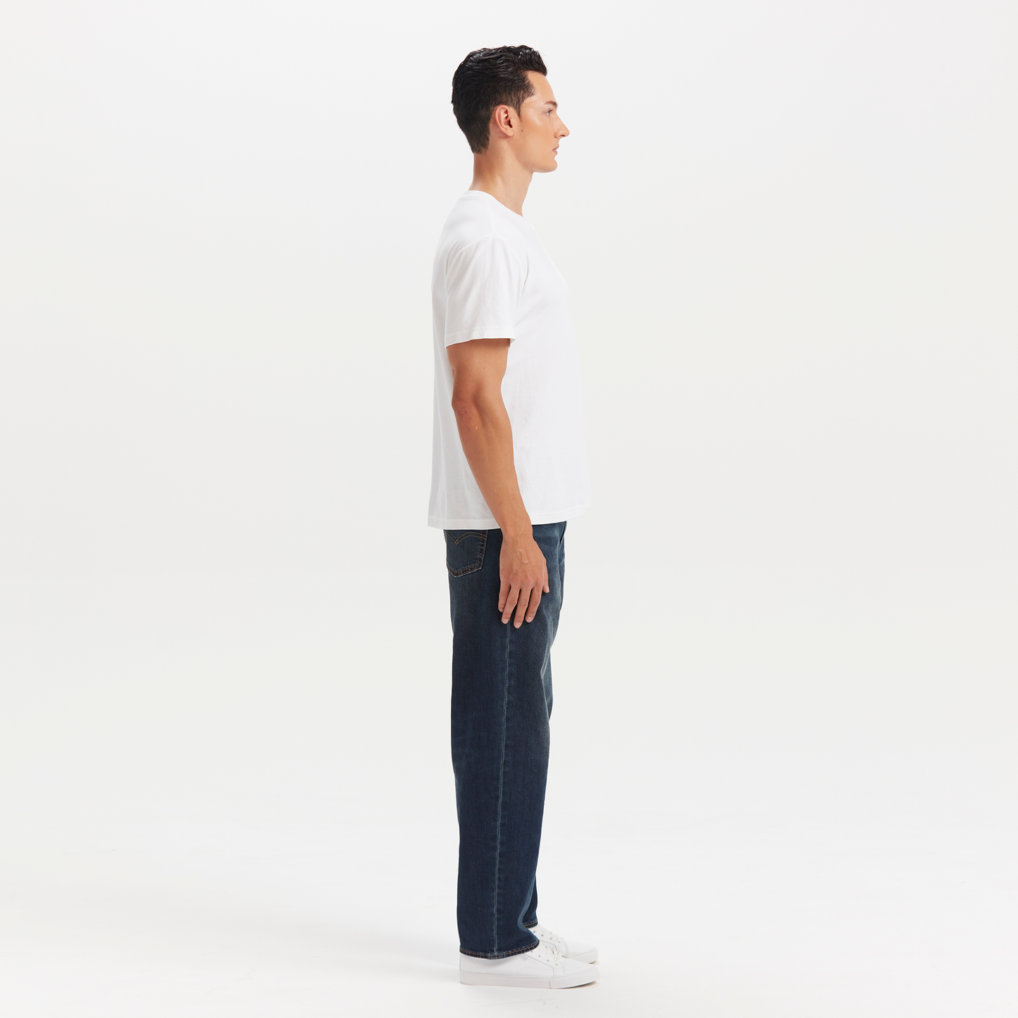 Levi’s® 568™ Performance Cool 涼感中腰寬鬆直筒褲牛仔褲 | 男款