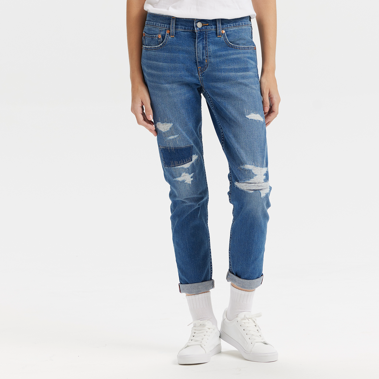 Levi’s® Boyfriend中腰錐形牛仔褲 | 女款