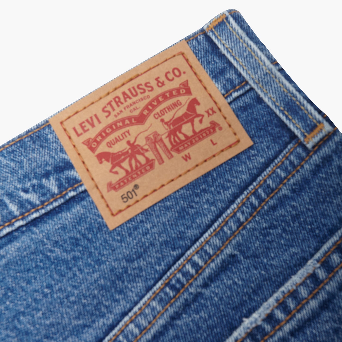 Levi's® 501® 原創高腰牛仔短褲 | 女裝