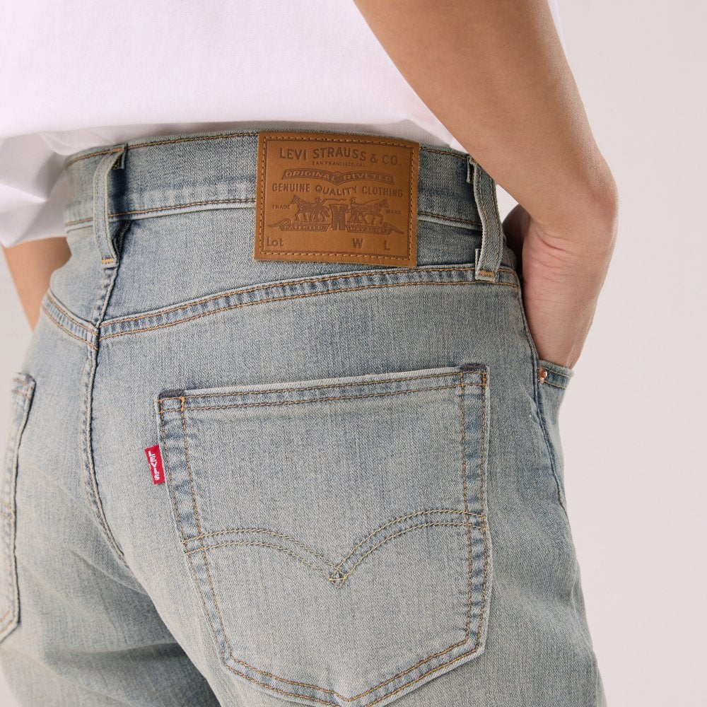 Levi's® 502™ 寬鬆錐形牛仔褲 | 男裝