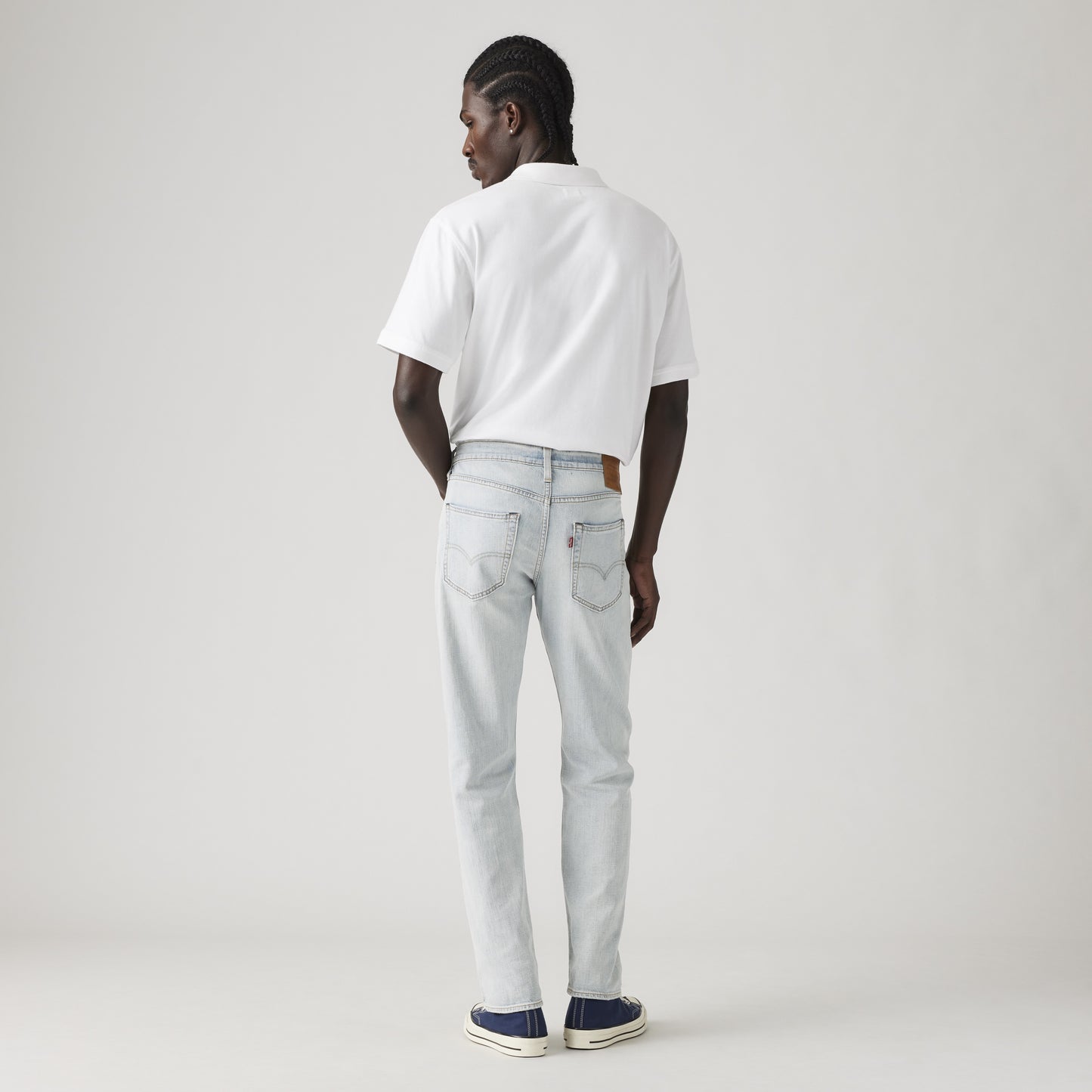 Levi's® Men's 502™ Taper Lightweight Jeans