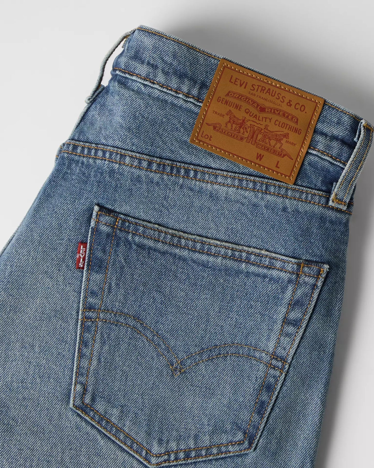 Levi's® 502™ Taper 錐形牛仔褲 | 男裝