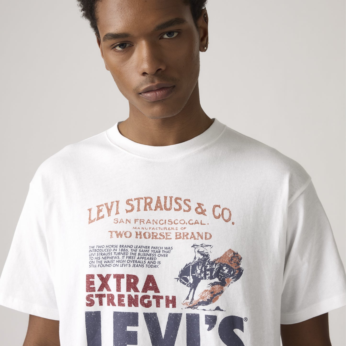 Levi's® 印花復古版型T-Shirt | 男裝 - Black | Levi's HK