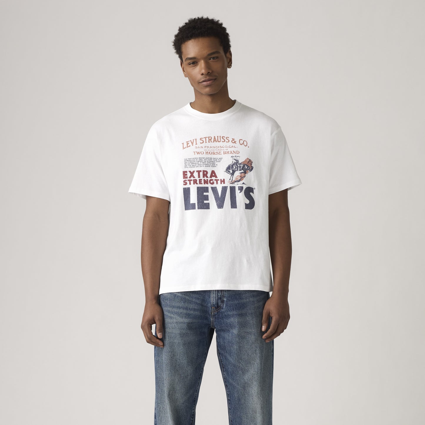 Levi's® 印花復古版型T-Shirt | 男裝 - Black | Levi's HK