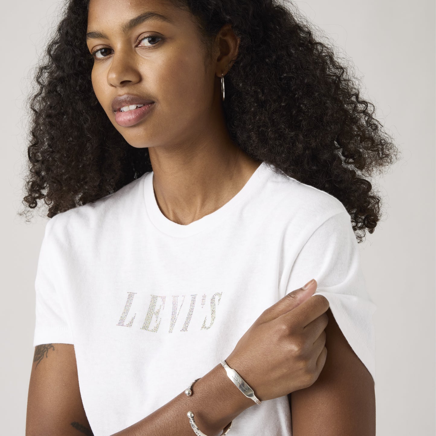 Levi's® Women's Graphic Classic Tee