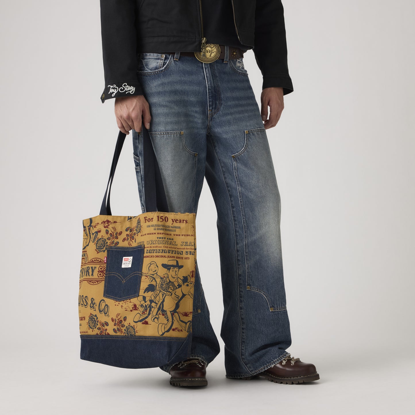 Levi's® x Toy Story 圖案帆布袋 | 男裝