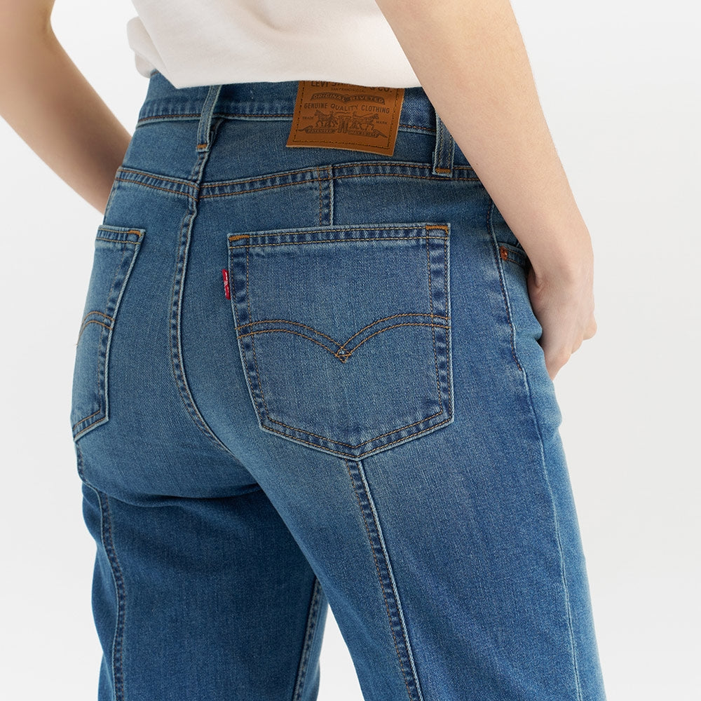 Levi’s® 724™ 高腰直筒牛仔褲 | 女款