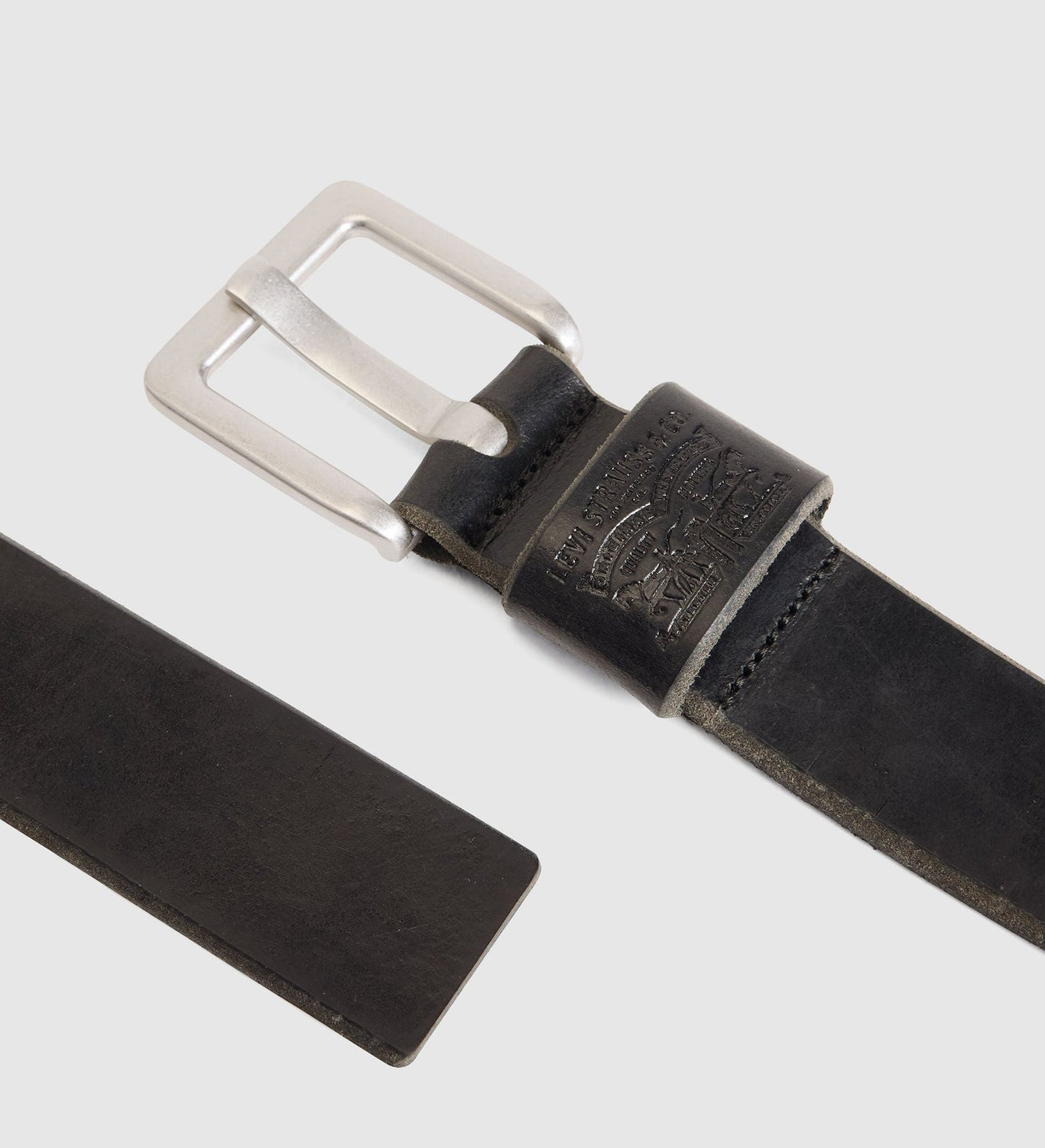 Levi's® Men's Arlo Wide Prong Belt