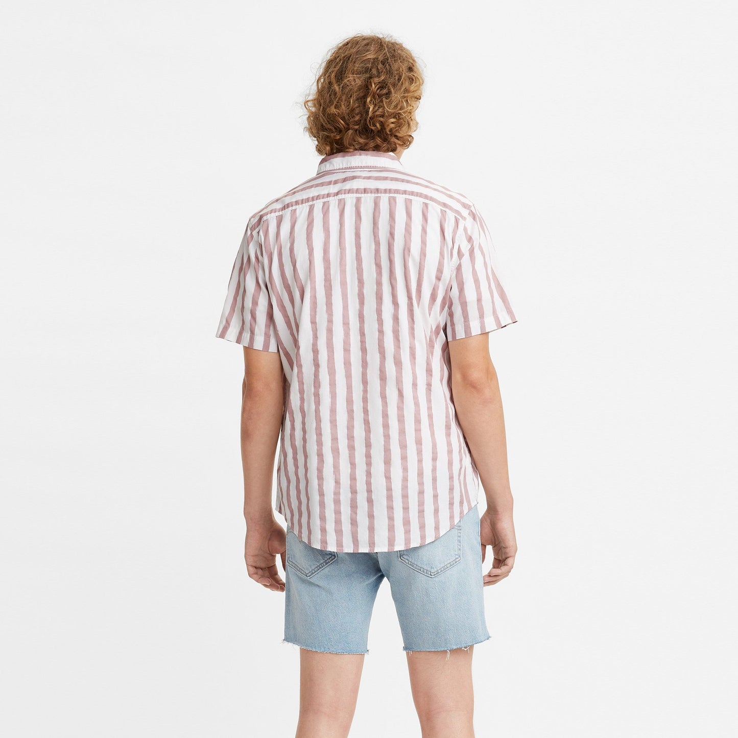 Levi's® Men's Denim Short Sleeve Standard Fit Sunset 1 Pocket Shirt
