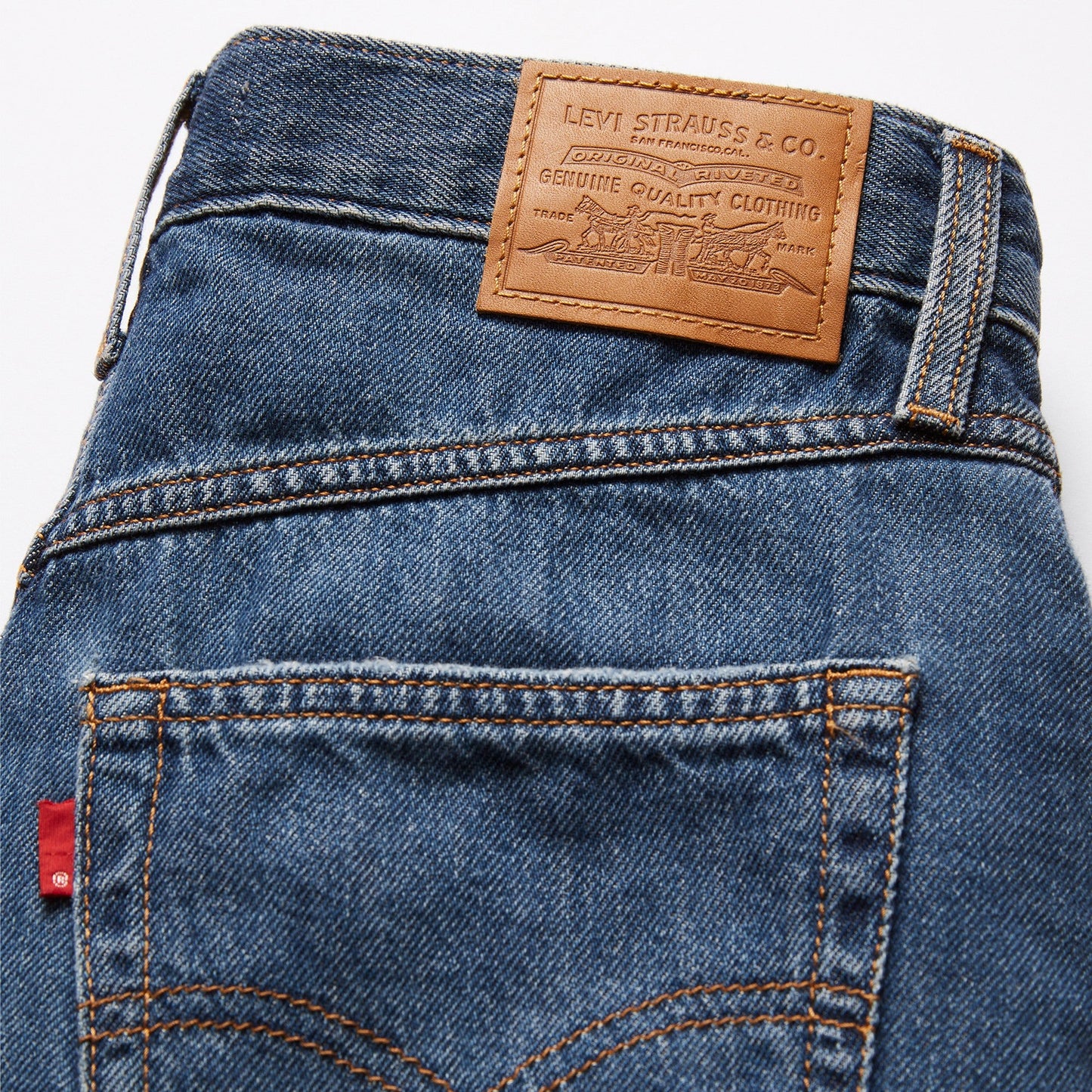 Levi's® Women's '80s Mom Shorts