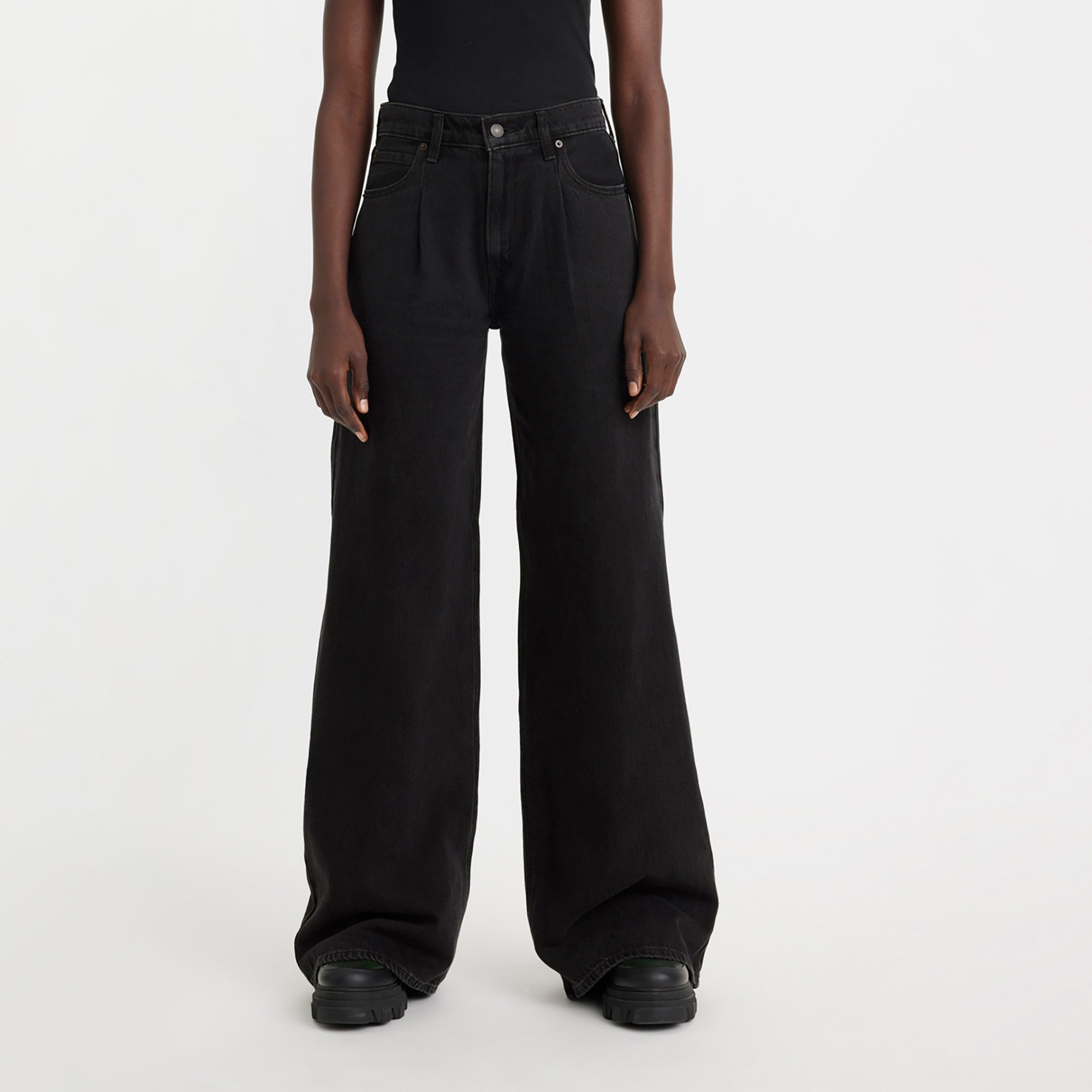 Levi's® Women's Baggy Dad Wide-Leg Jeans Capturing Moments