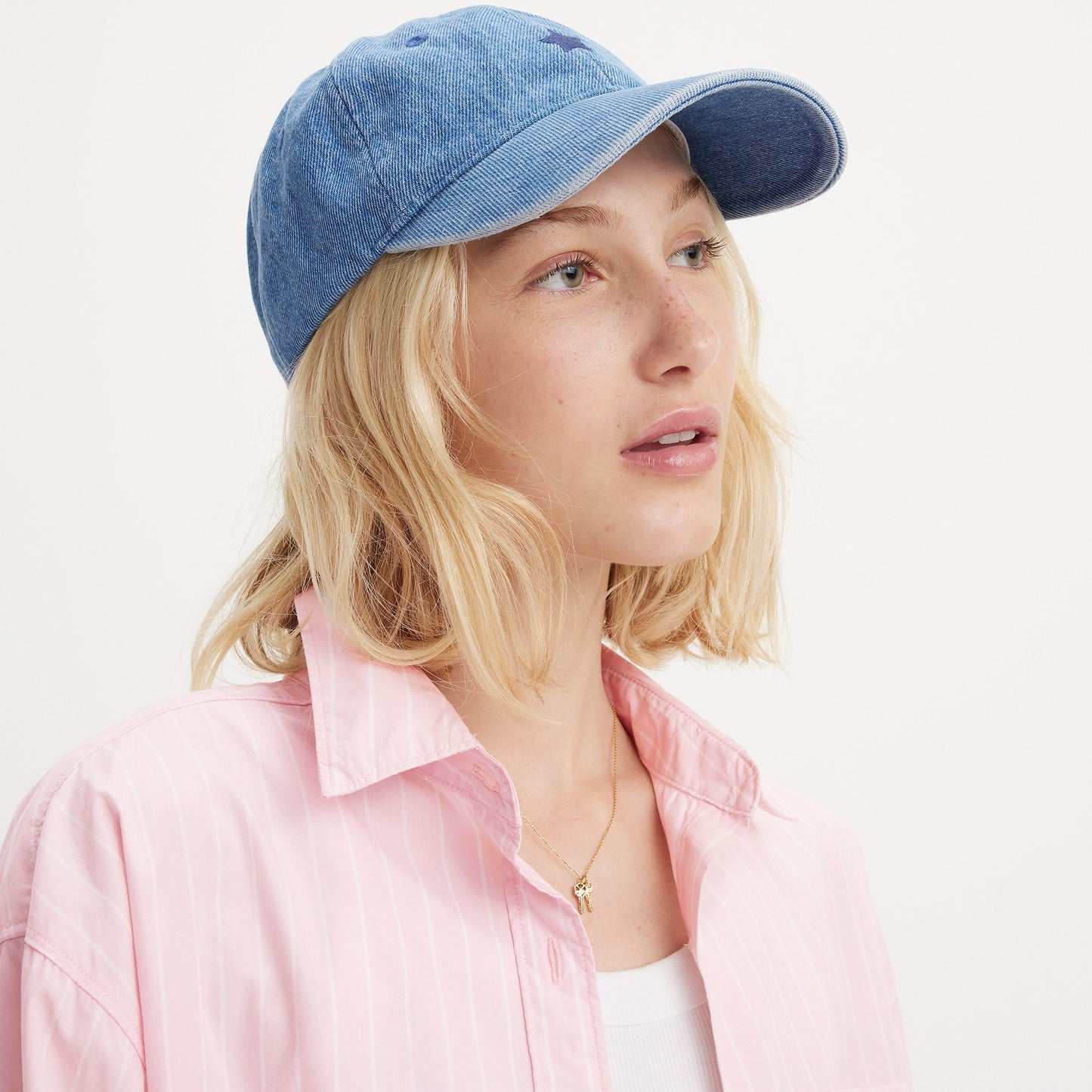 Levi's® Women's Mini Graphic Cap