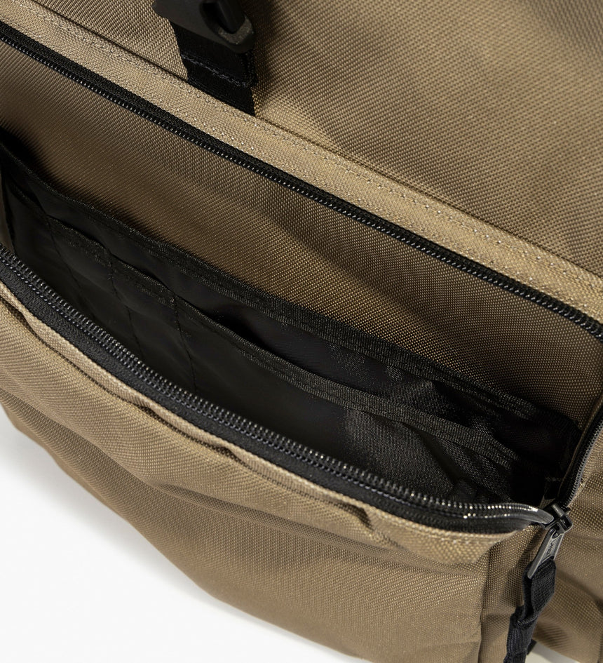 Levi's® Men's L-Pack Roll Top