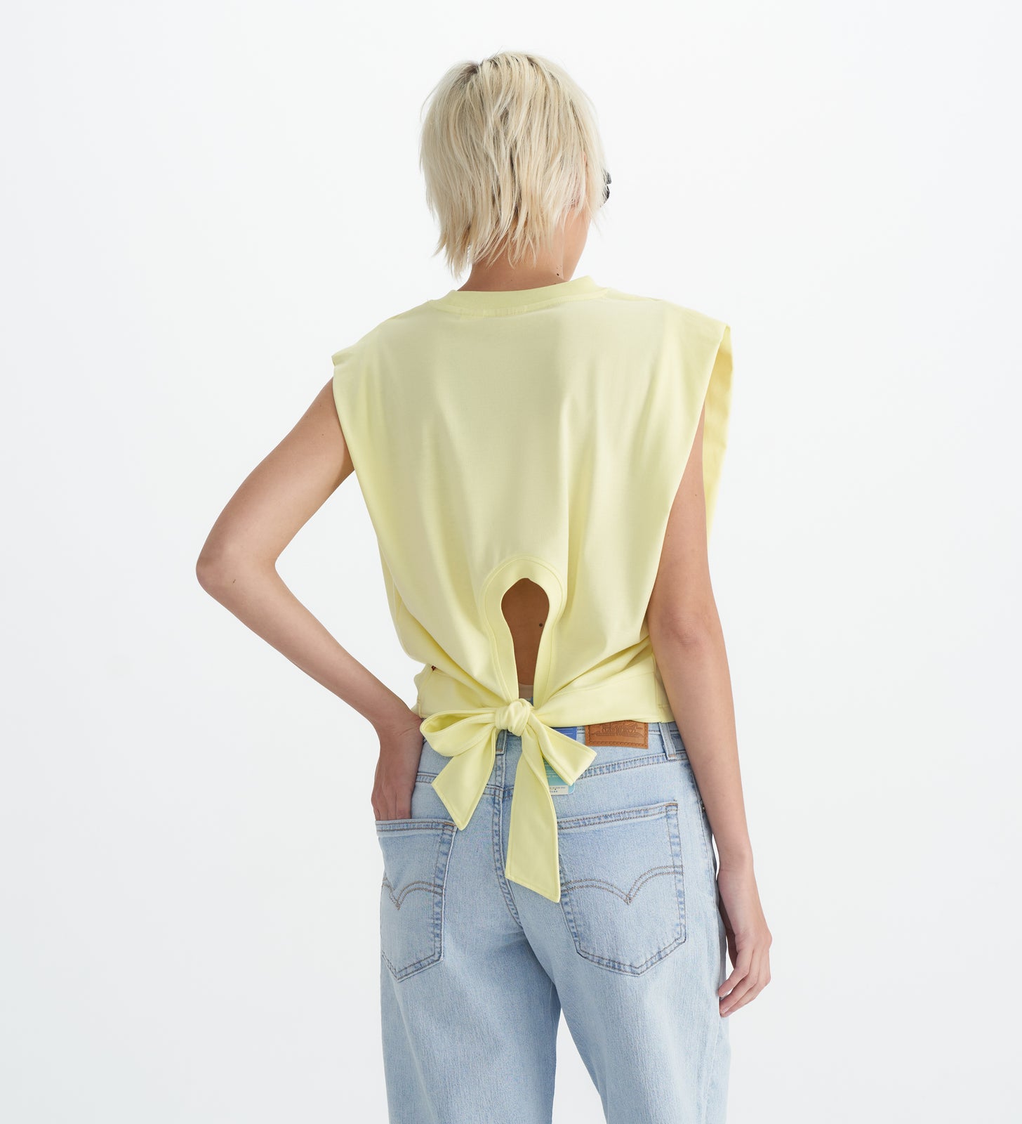 levi's®  performance cool 綁帶無袖背心| 女裝 0019Q0001XXS- Yellow – Levi's 香港