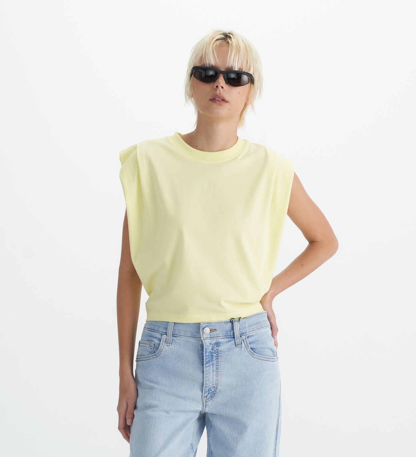 levi's®  performance cool 綁帶無袖背心| 女裝 0019Q0001XXS- Yellow – Levi's 香港