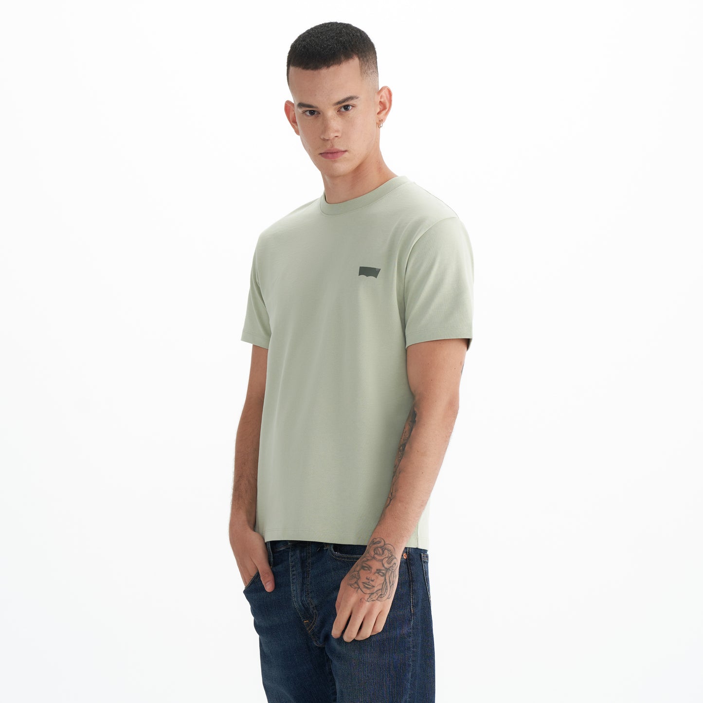 Levi's® Slim Fit Logo Short Sleeve T-shirt | Men's