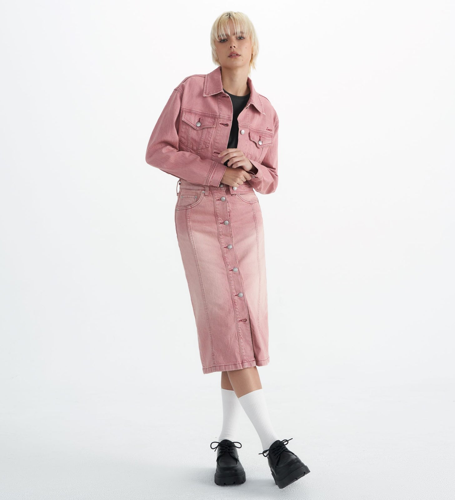levi's® cropped 90s vintage trucker | women's 001C70001L- Pink – Levi's Hong Kong