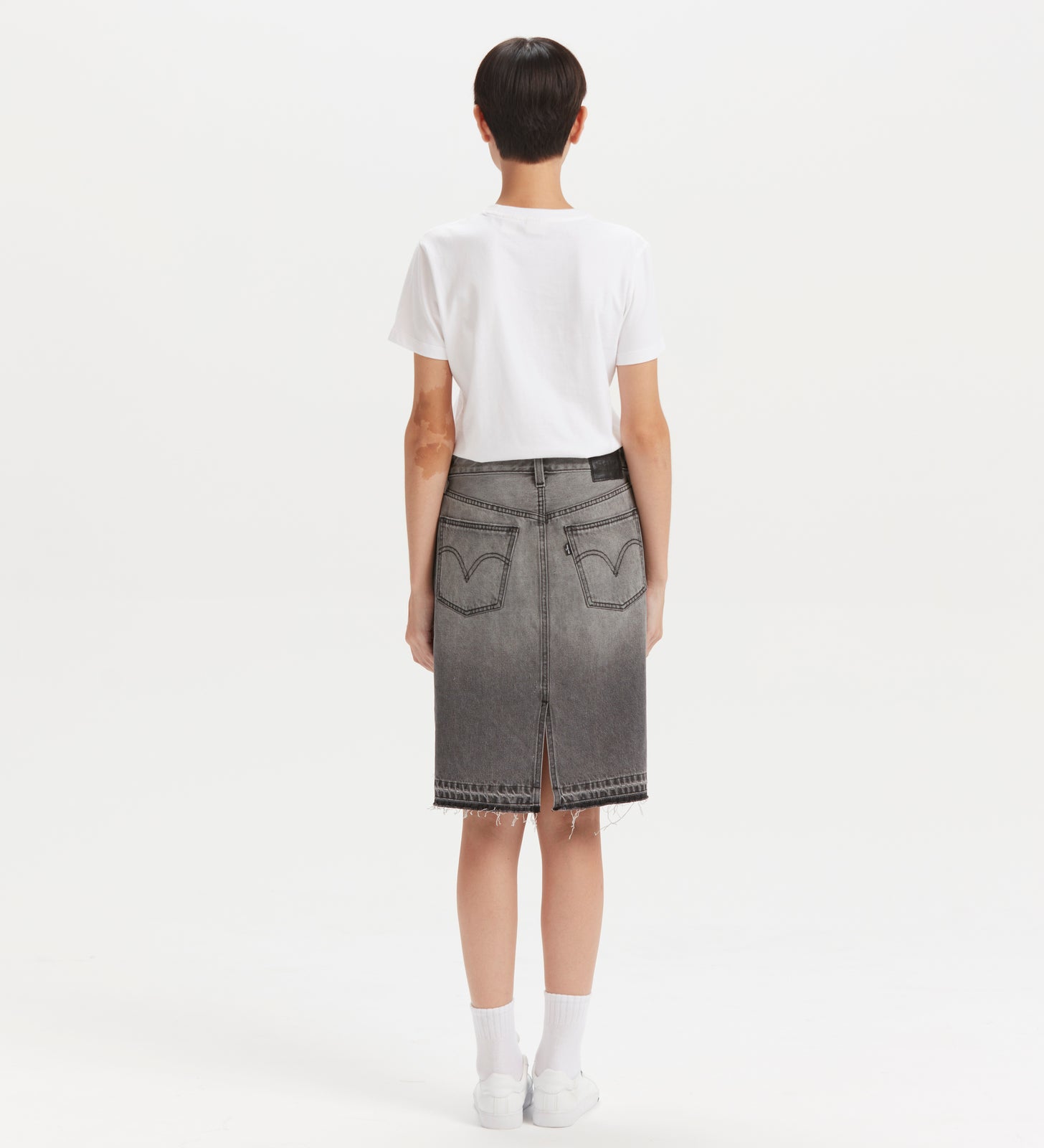 levi's® women's rock & roll distressed denim skirt 002Y9000024- Black – Levi's Hong Kong