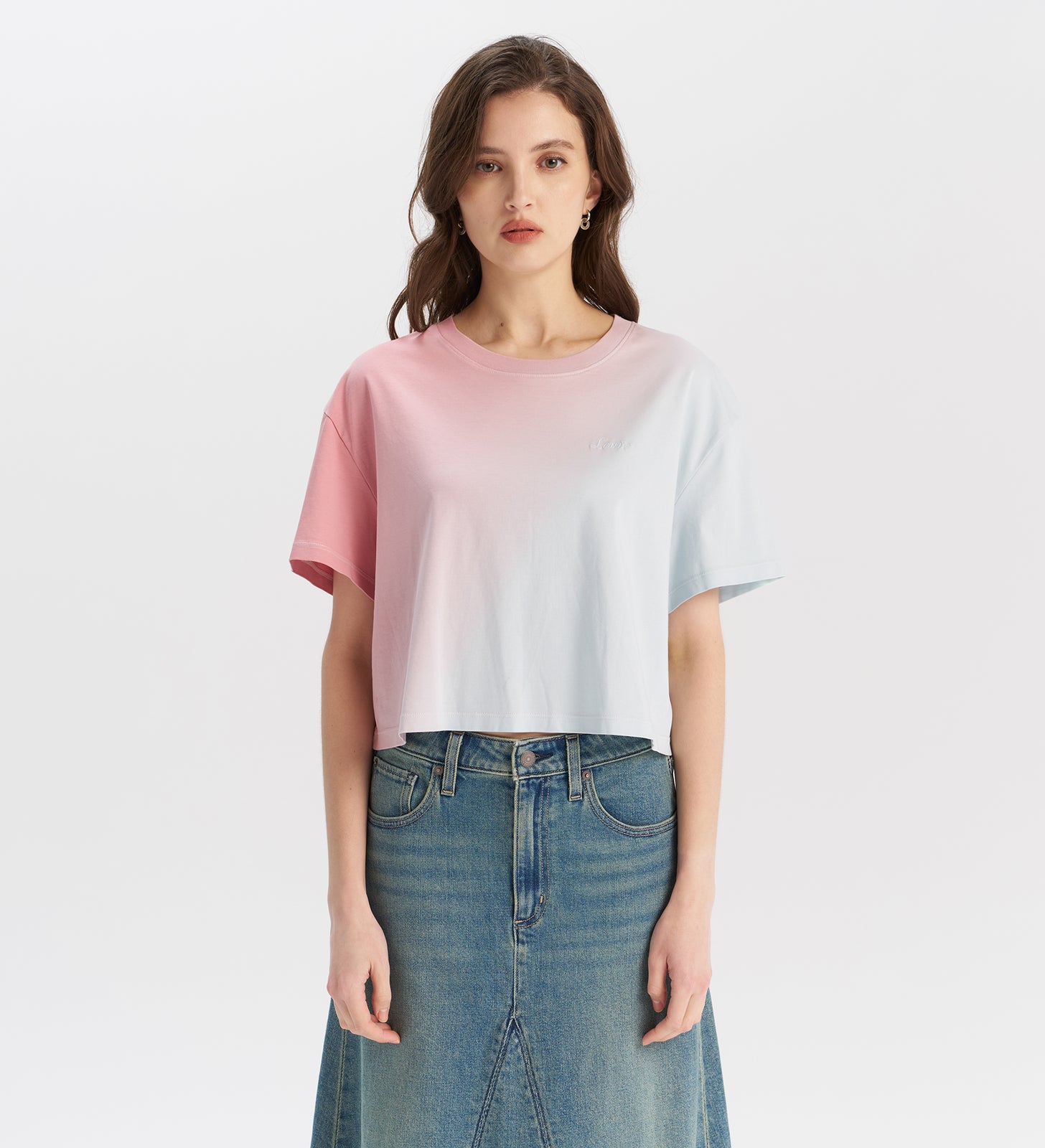 levi’s®  圓領漸層刺繡logo 短袖tee| 女裝 002YS0001XXS- Multi – Levi's 香港