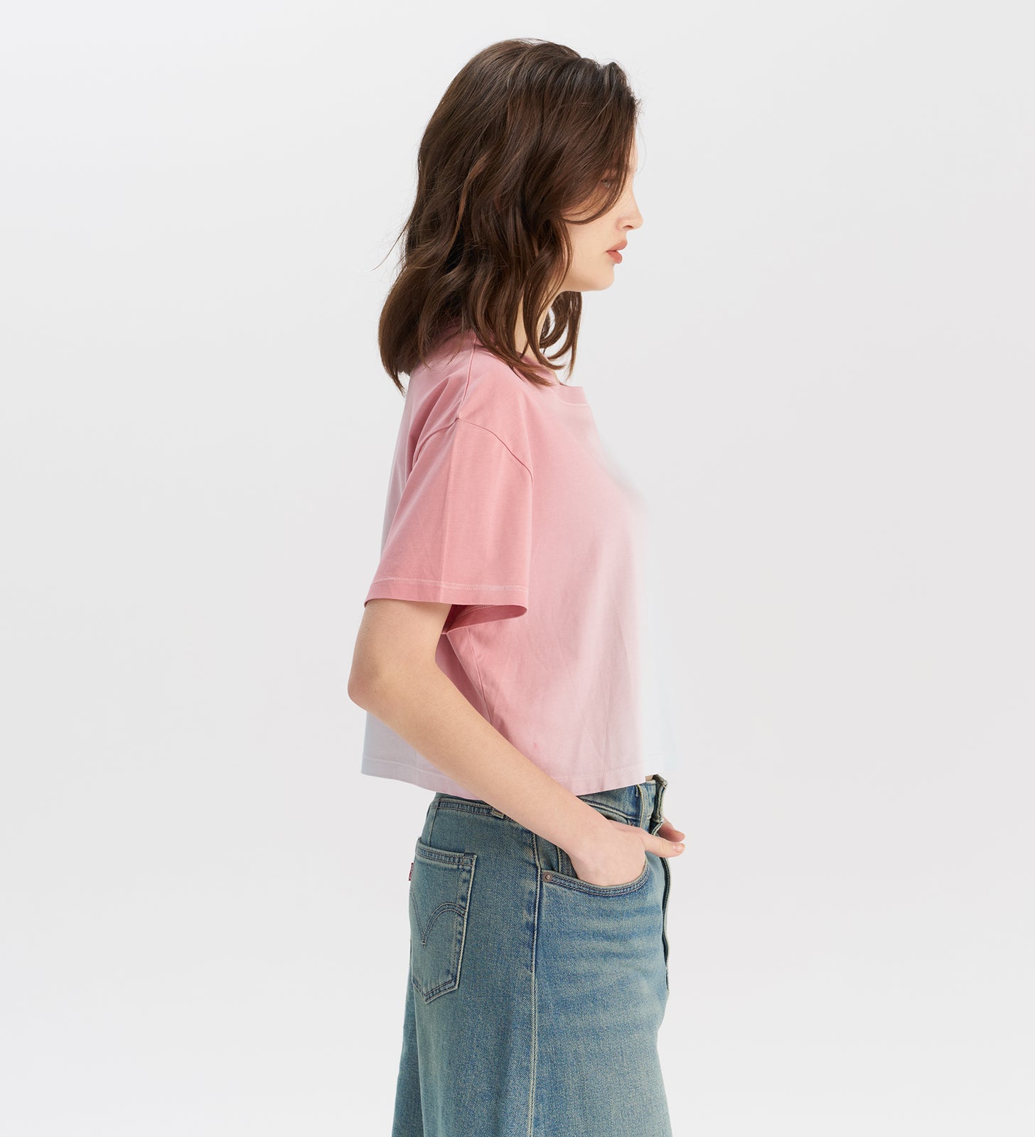 levi’s®  圓領漸層刺繡logo 短袖tee| 女裝 002YS0001XXS- Multi – Levi's 香港