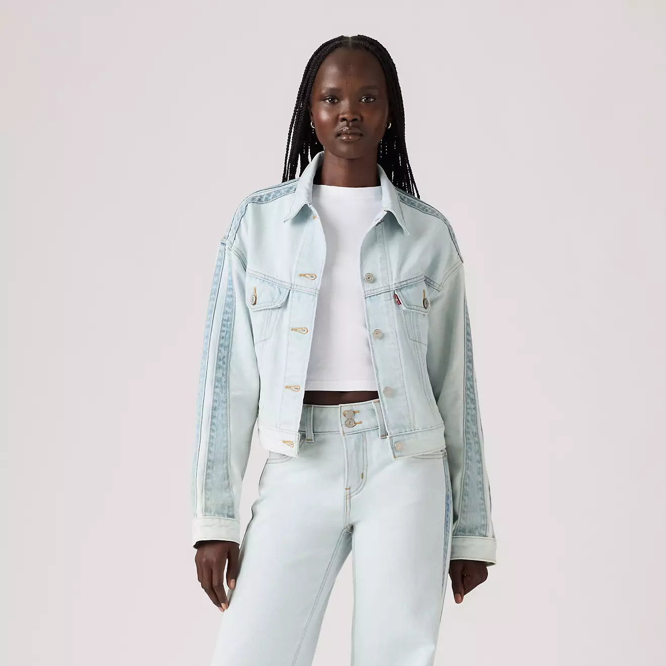 levi's® women's shrunken '90s trucker jacket 003S90000XS- Medium Indigo – Levi's Hong Kong