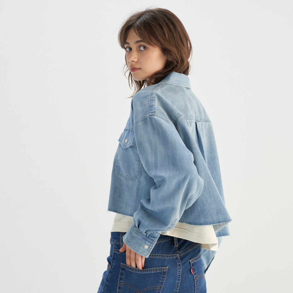 Levi's® Women's Levi's® Fitted Denim Shirt