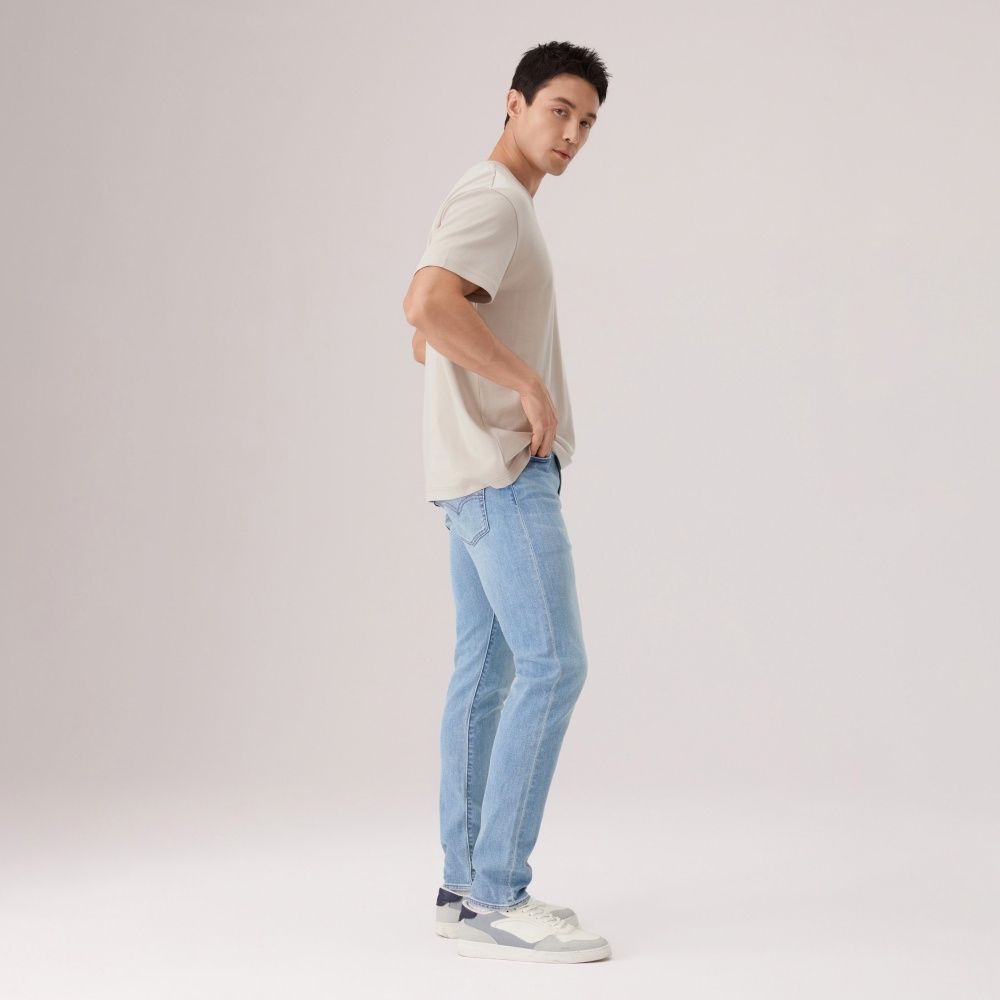 Levi's® 512™ Low-Rise Performance Cool Jeans