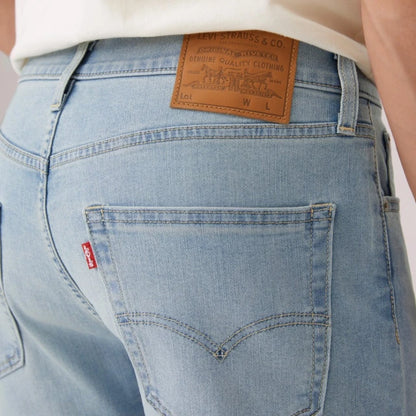  Levi's® 405™ 低腰膝上標準牛仔短褲 | 男裝