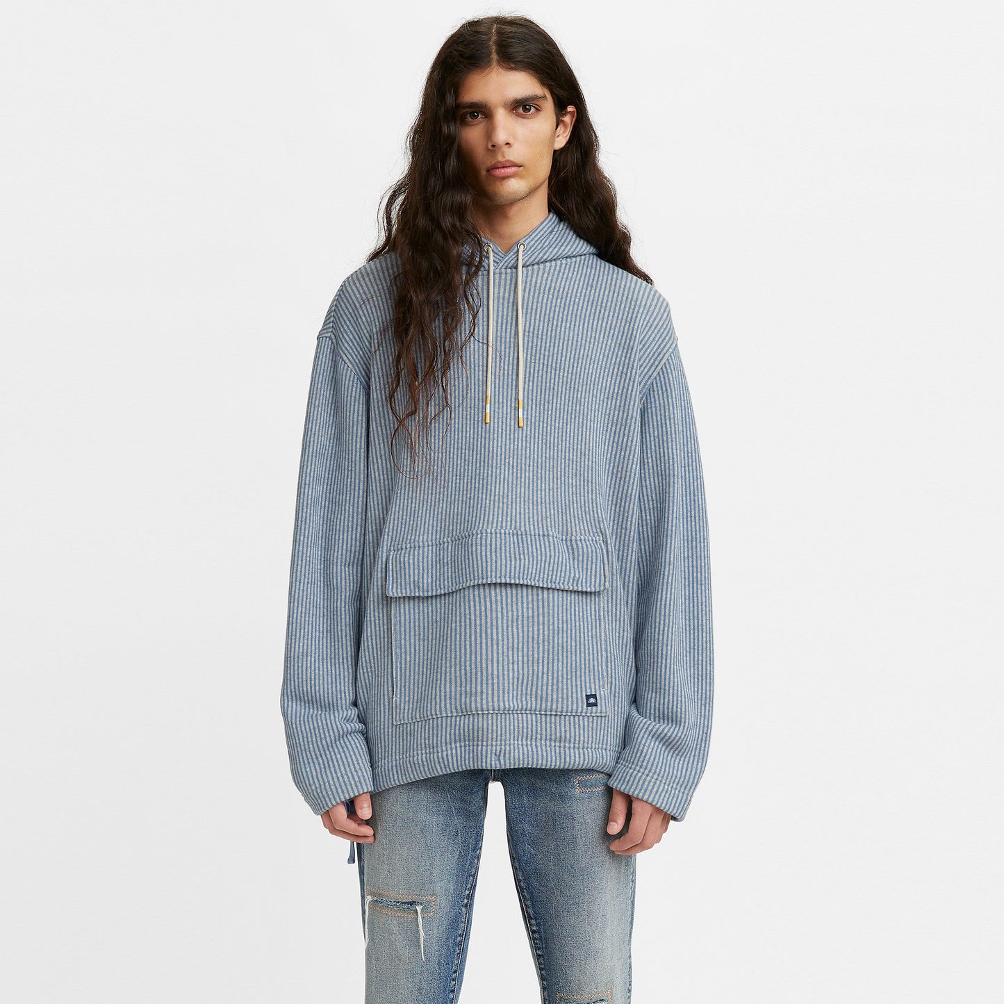 Levi’s® Made & Crafted®藍白直間連帽衛衣