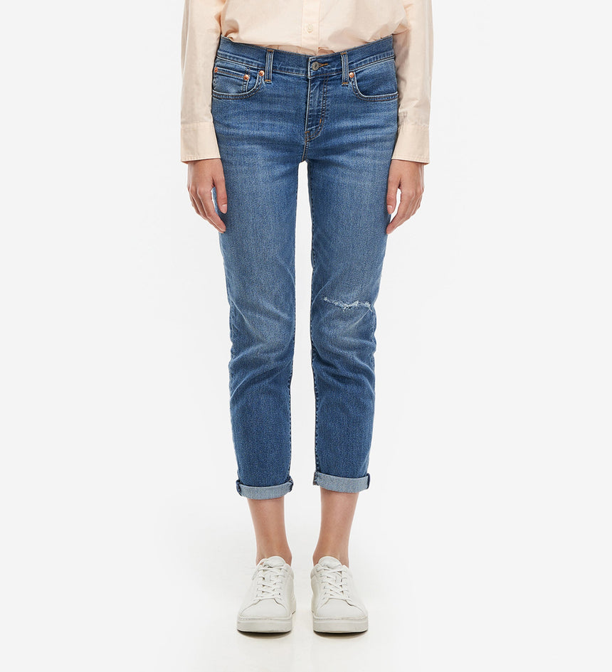 levi's® women's mid-rise boyfriend jeans 1988702522327 Chase The Sun Cool – Levi's Hong Kong