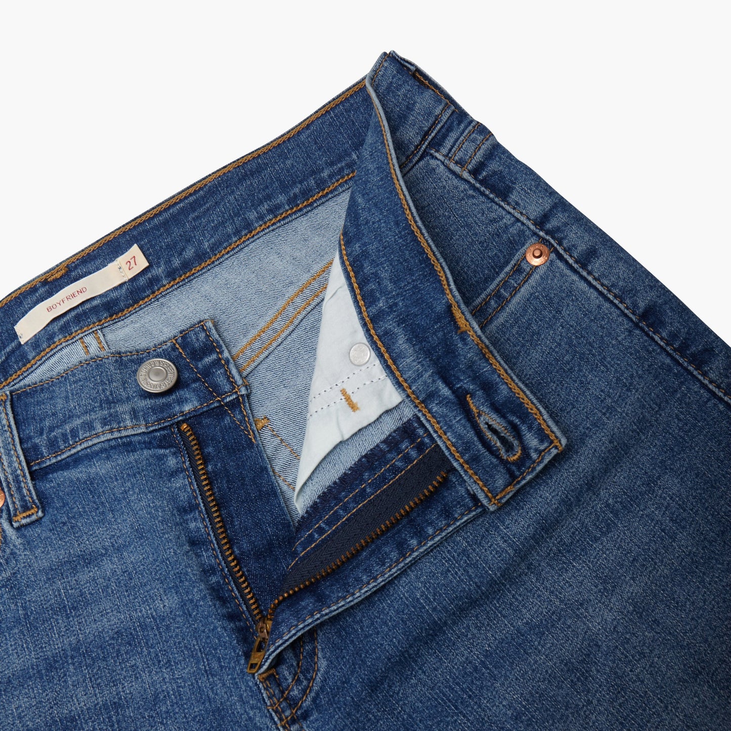 Levi's® Women's Mid-Rise Boyfriend Jeans