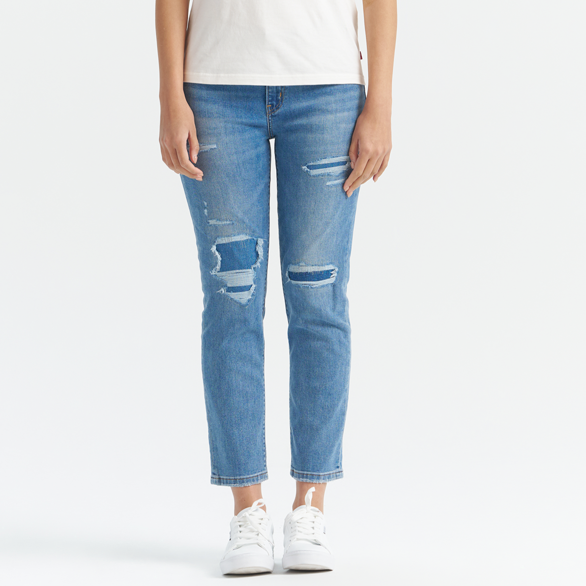 Levi’s®  Women's Performance Cool High-Waisted Boyfriend Jeans