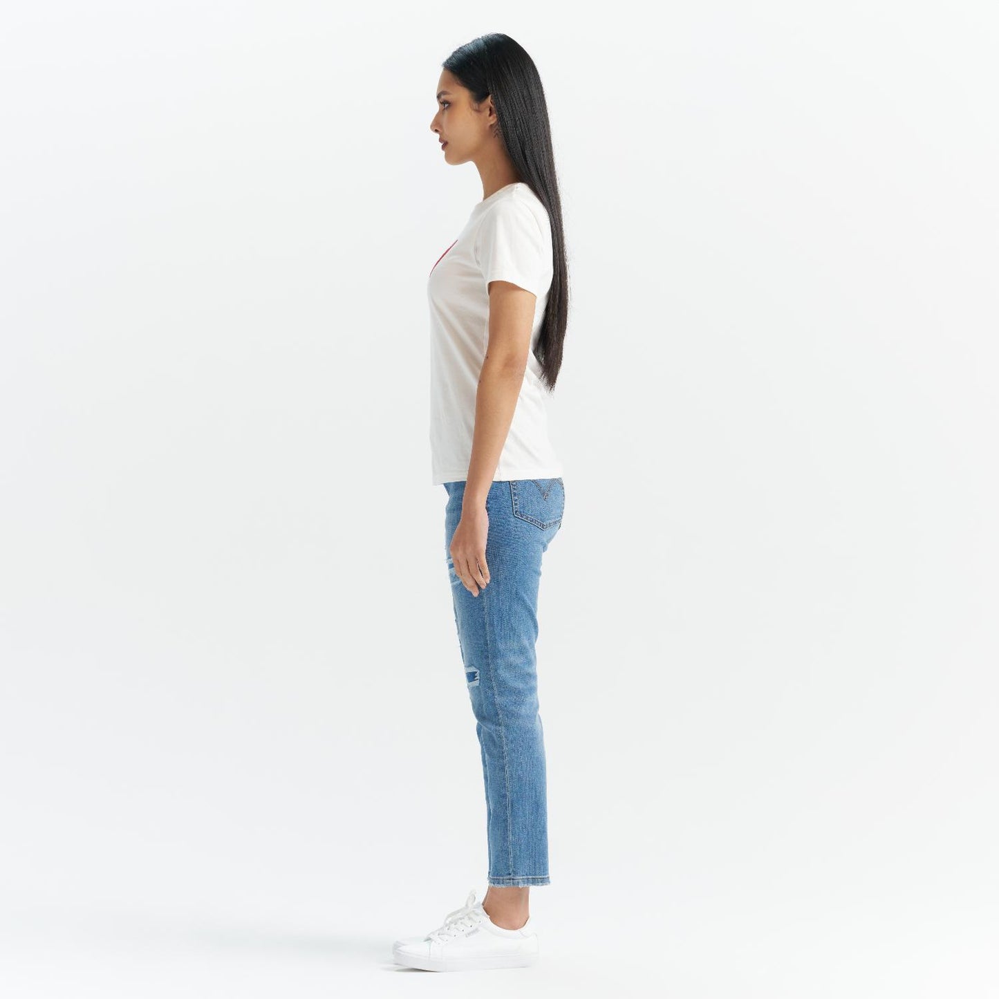 Levi’s®  Women's Performance Cool High-Waisted Boyfriend Jeans