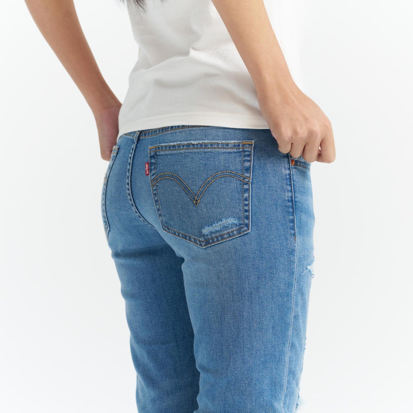 Levi’s®  Women's Performance Cool High-Waisted Boyfriend Jeans